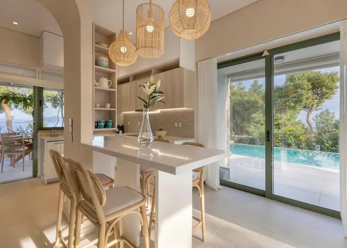 Levantina * Pórto Héli