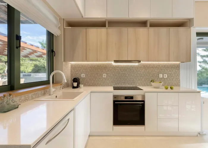 Villa Levantina Pórto Héli